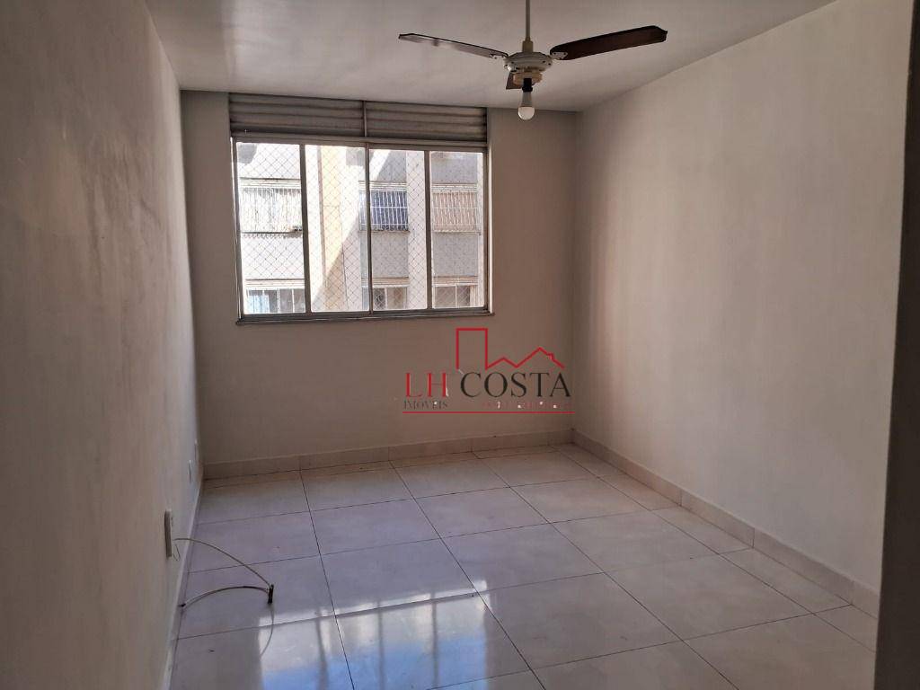 Apartamento à venda com 2 quartos, 59m² - Foto 8