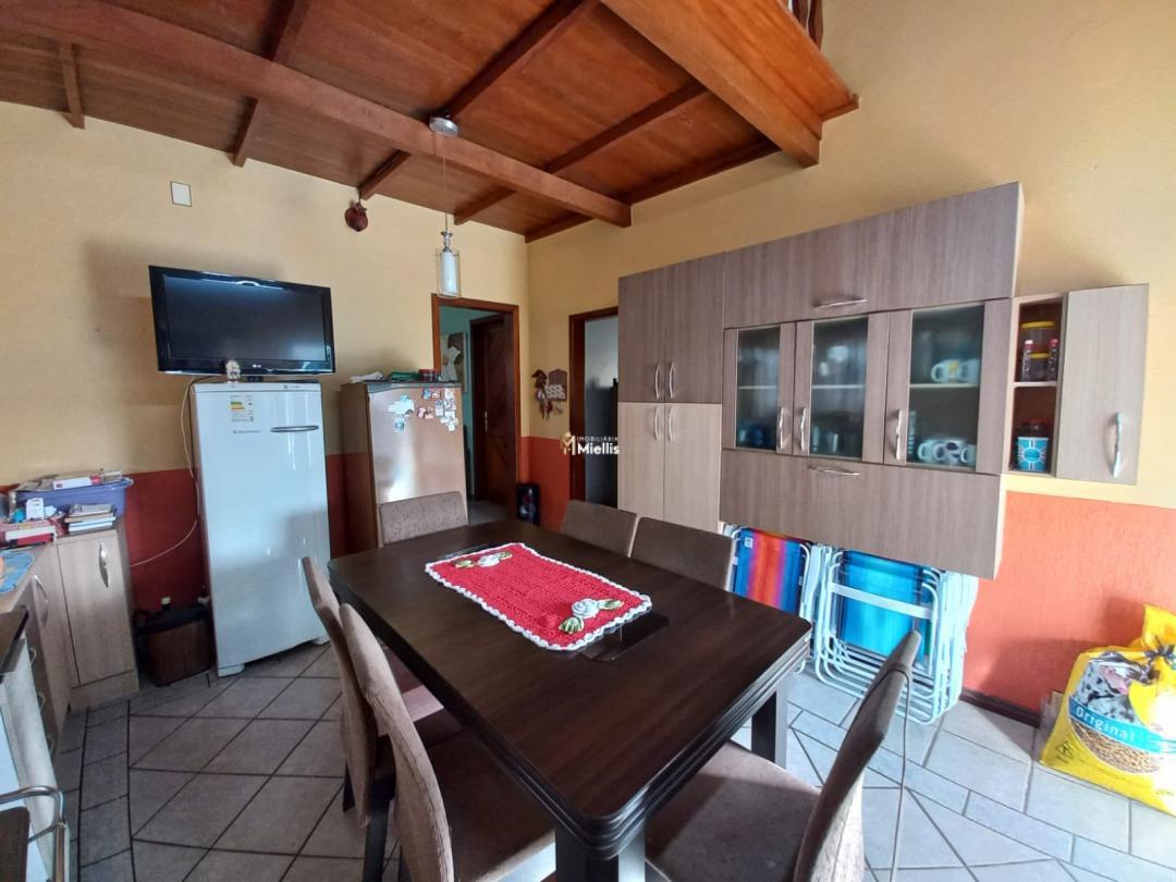 Casa à venda com 3 quartos, 195m² - Foto 9