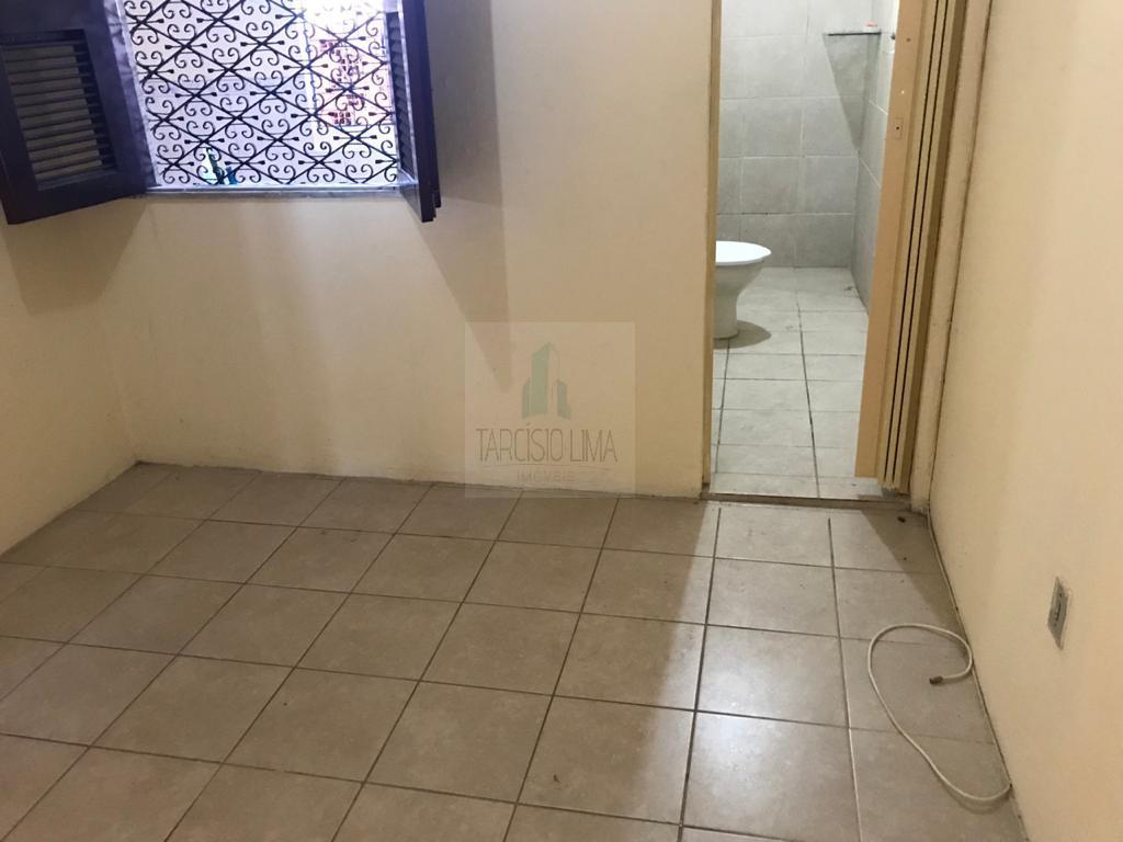 Casa à venda com 4 quartos, 214m² - Foto 19