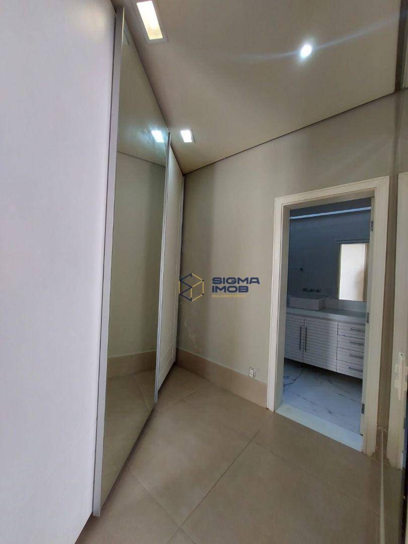 Casa para alugar com 4 quartos, 600m² - Foto 28