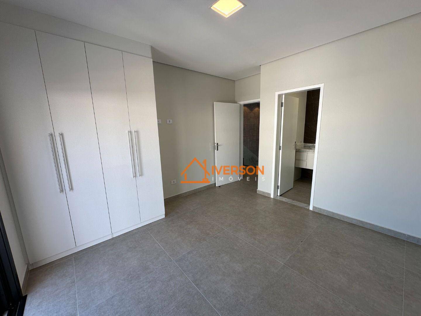 Sobrado à venda com 4 quartos, 215m² - Foto 17