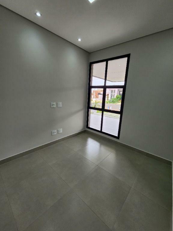 Casa de Condomínio à venda com 3 quartos, 147m² - Foto 4