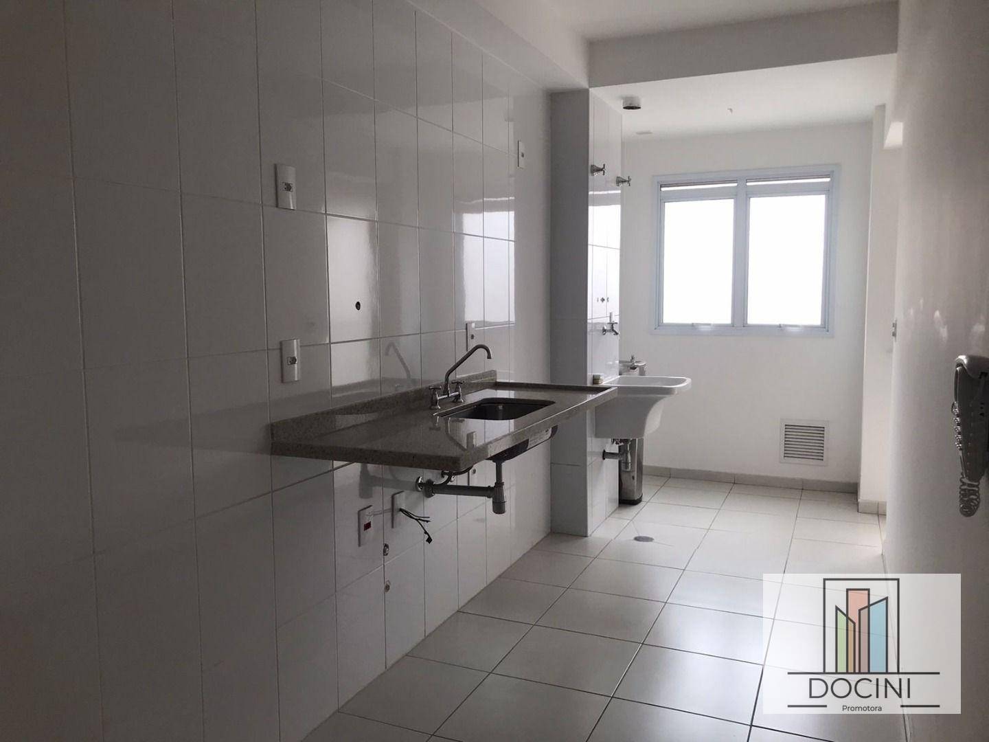 Apartamento à venda com 3 quartos, 85m² - Foto 4