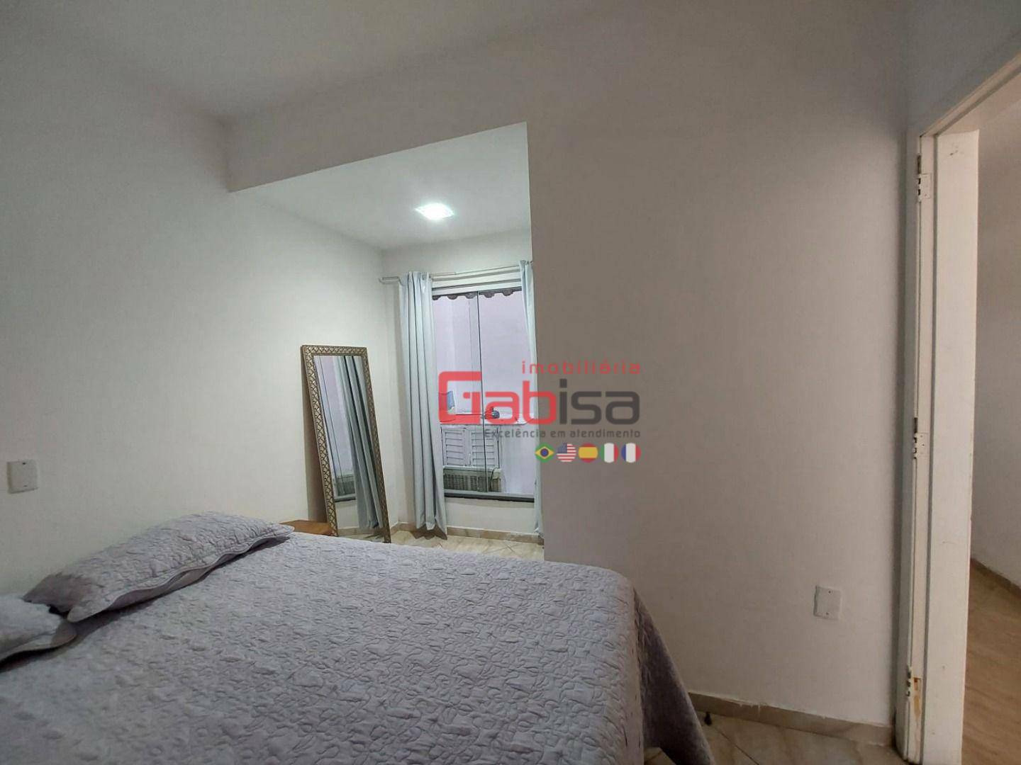 Apartamento à venda com 2 quartos, 300m² - Foto 8