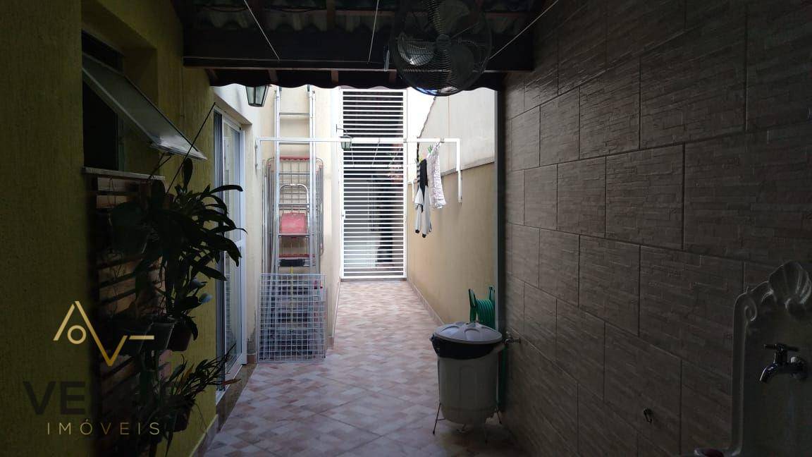 Sobrado à venda com 3 quartos, 180m² - Foto 7