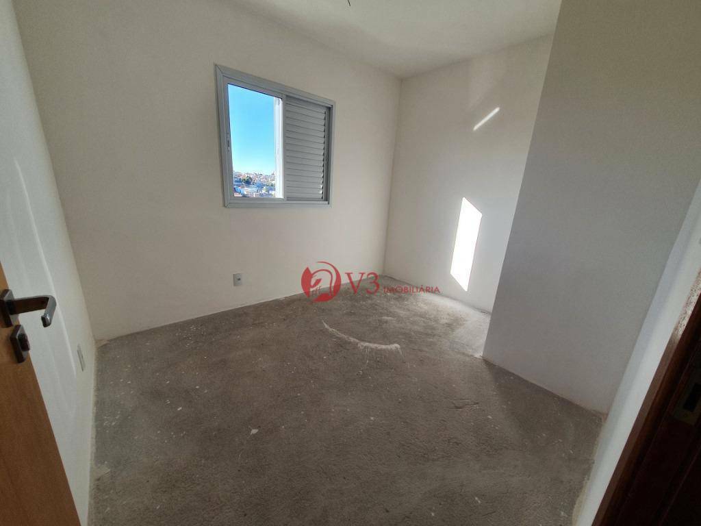 Apartamento à venda com 2 quartos, 77m² - Foto 14