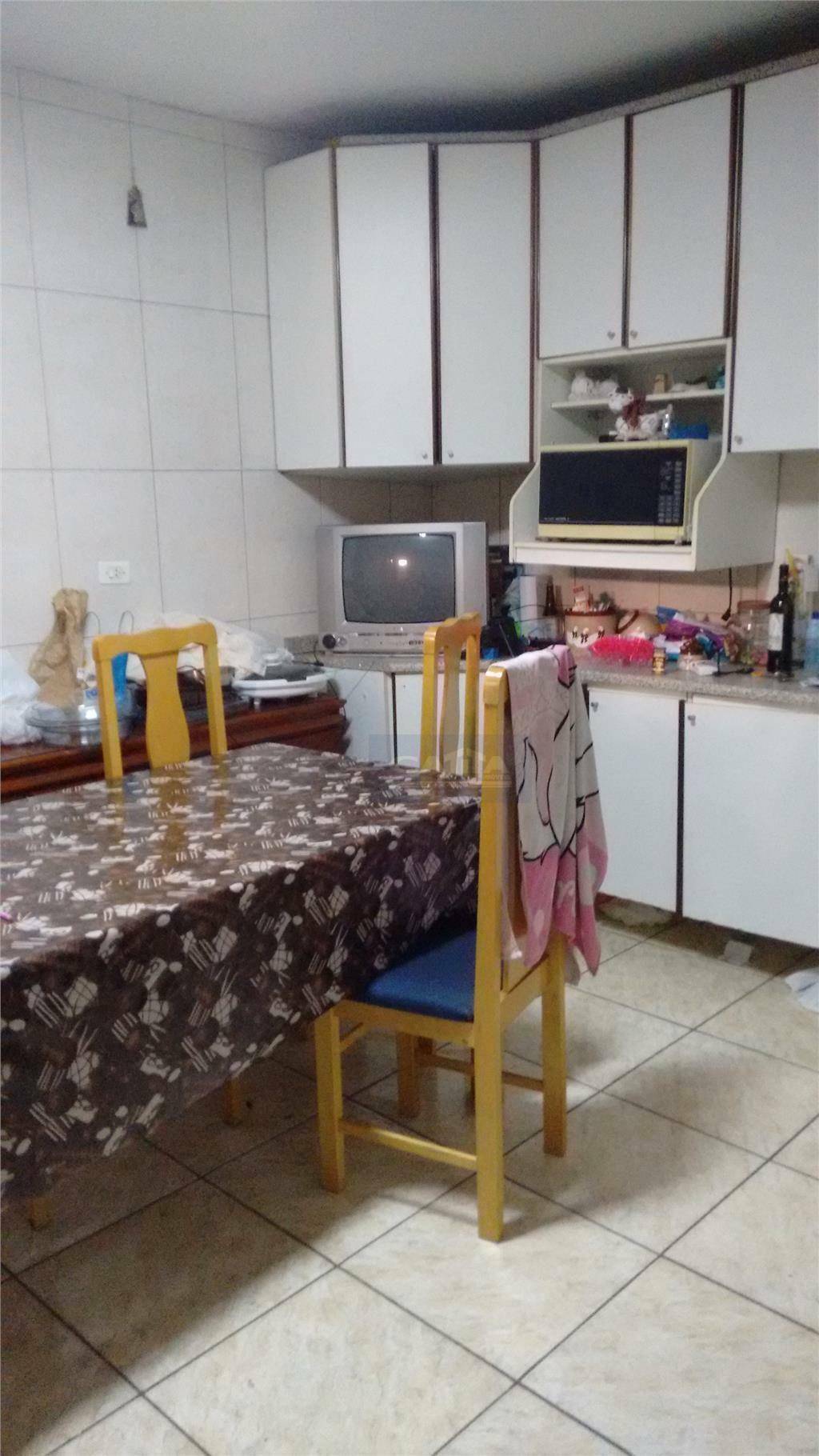 Sobrado à venda com 6 quartos, 250m² - Foto 47