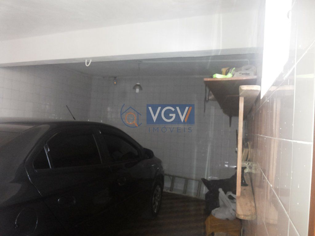 Casa à venda com 2 quartos, 168m² - Foto 11