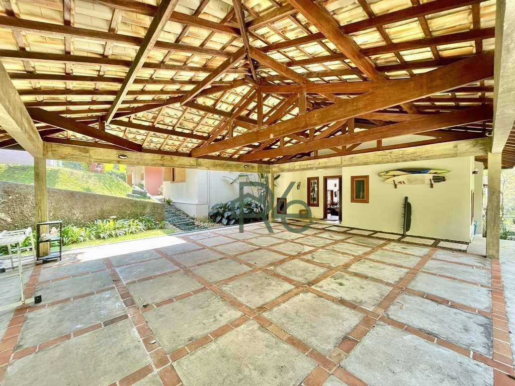 Casa de Condomínio à venda com 4 quartos, 540m² - Foto 19