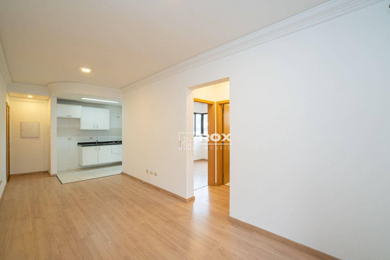 Apartamento à venda com 2 quartos, 67m² - Foto 5