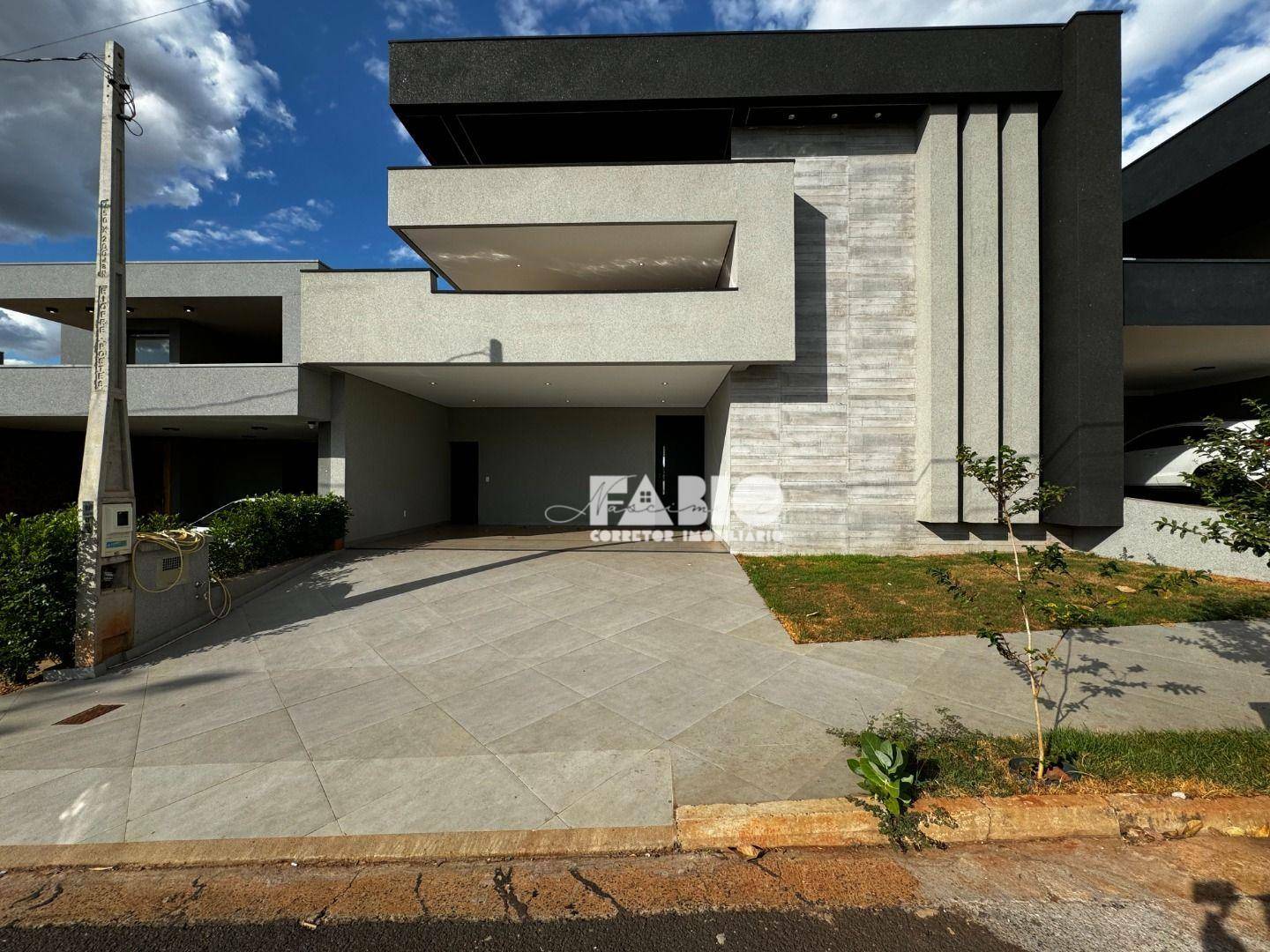 Casa de Condomínio à venda com 3 quartos, 173m² - Foto 1