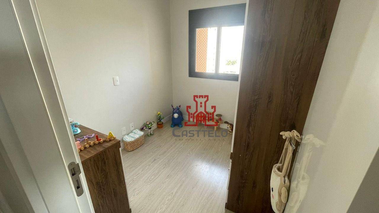 Apartamento à venda com 3 quartos, 81m² - Foto 10