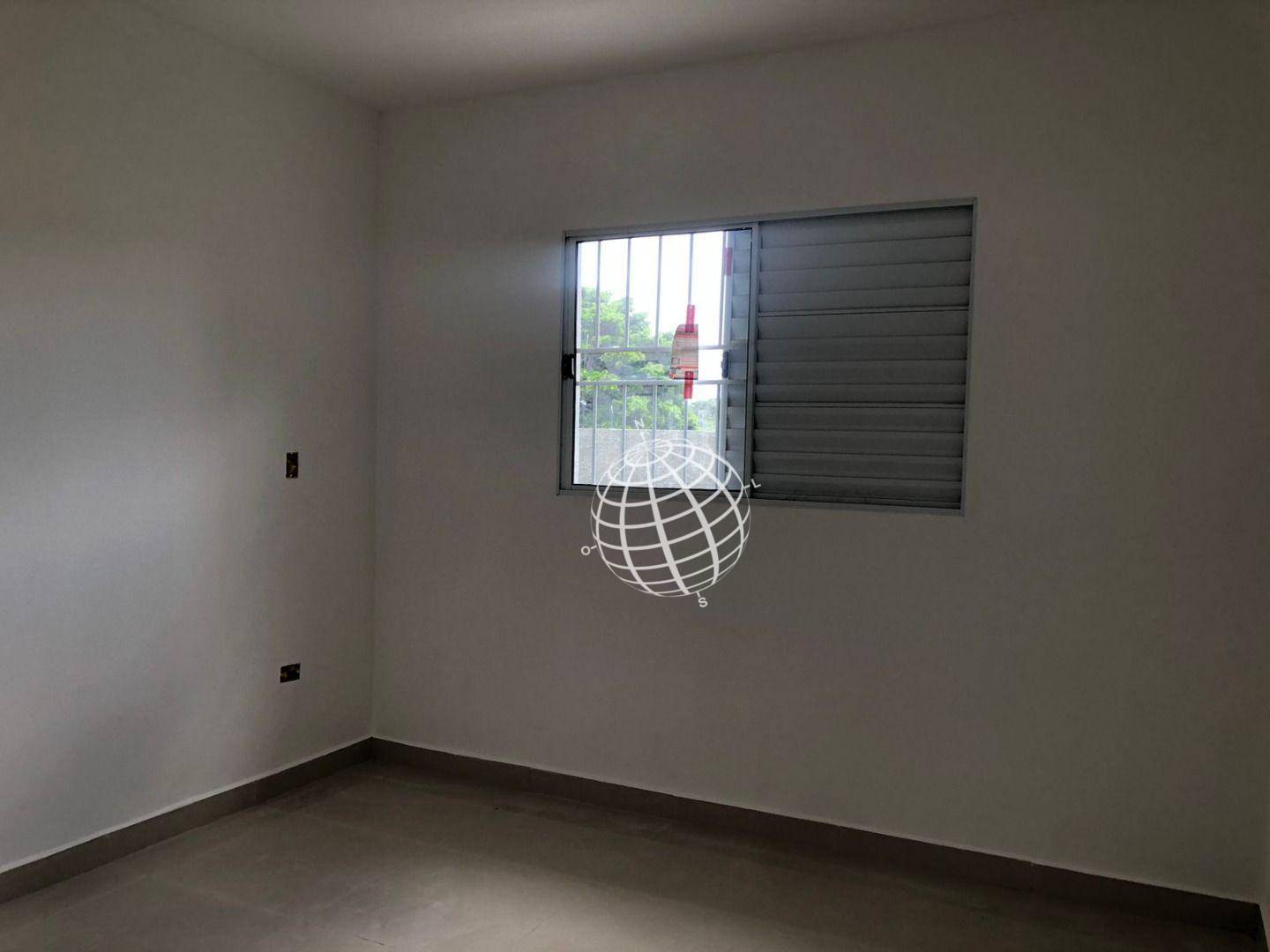 Casa à venda com 3 quartos, 70m² - Foto 11