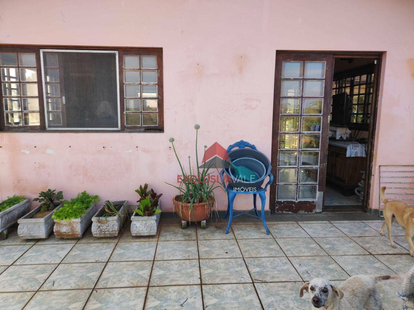 Chácara à venda com 6 quartos, 314m² - Foto 8