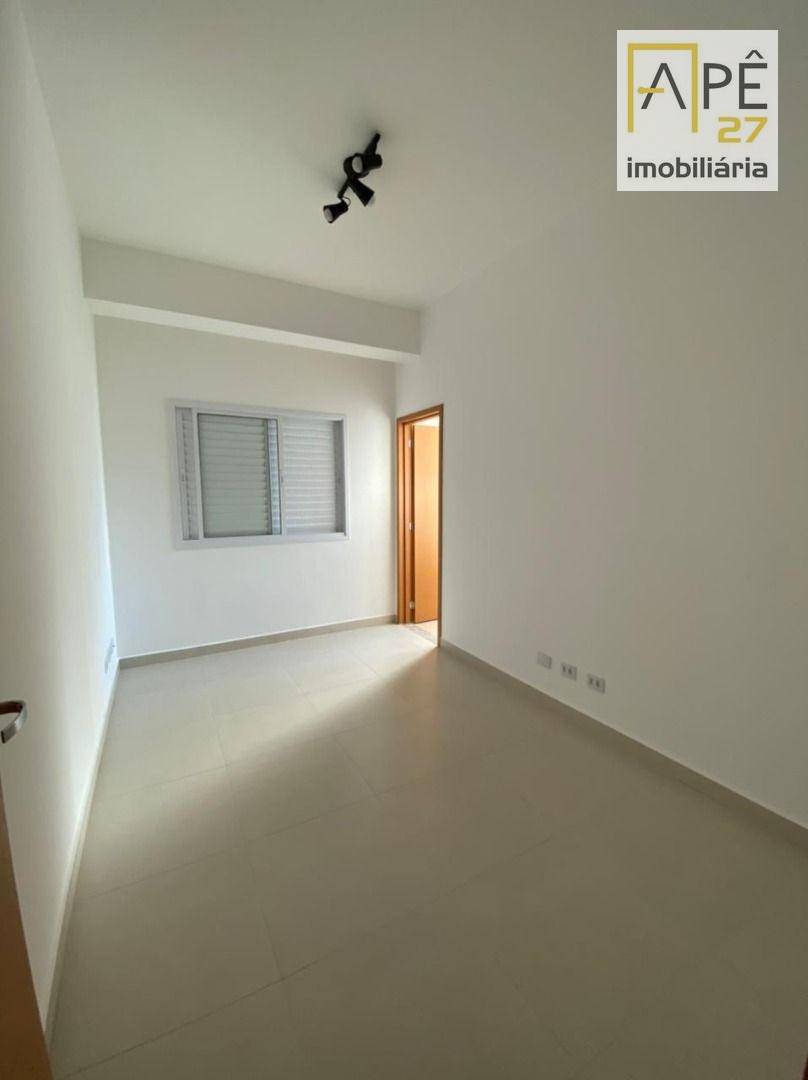 Apartamento à venda com 2 quartos, 65m² - Foto 12