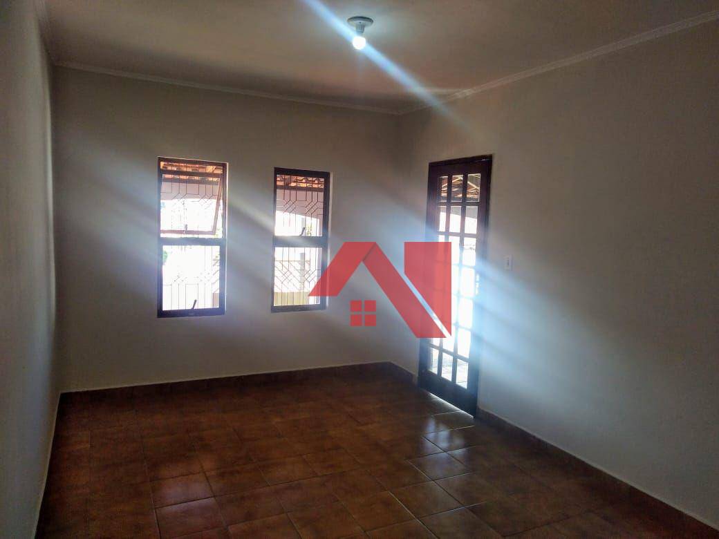 Casa à venda com 3 quartos, 170m² - Foto 13