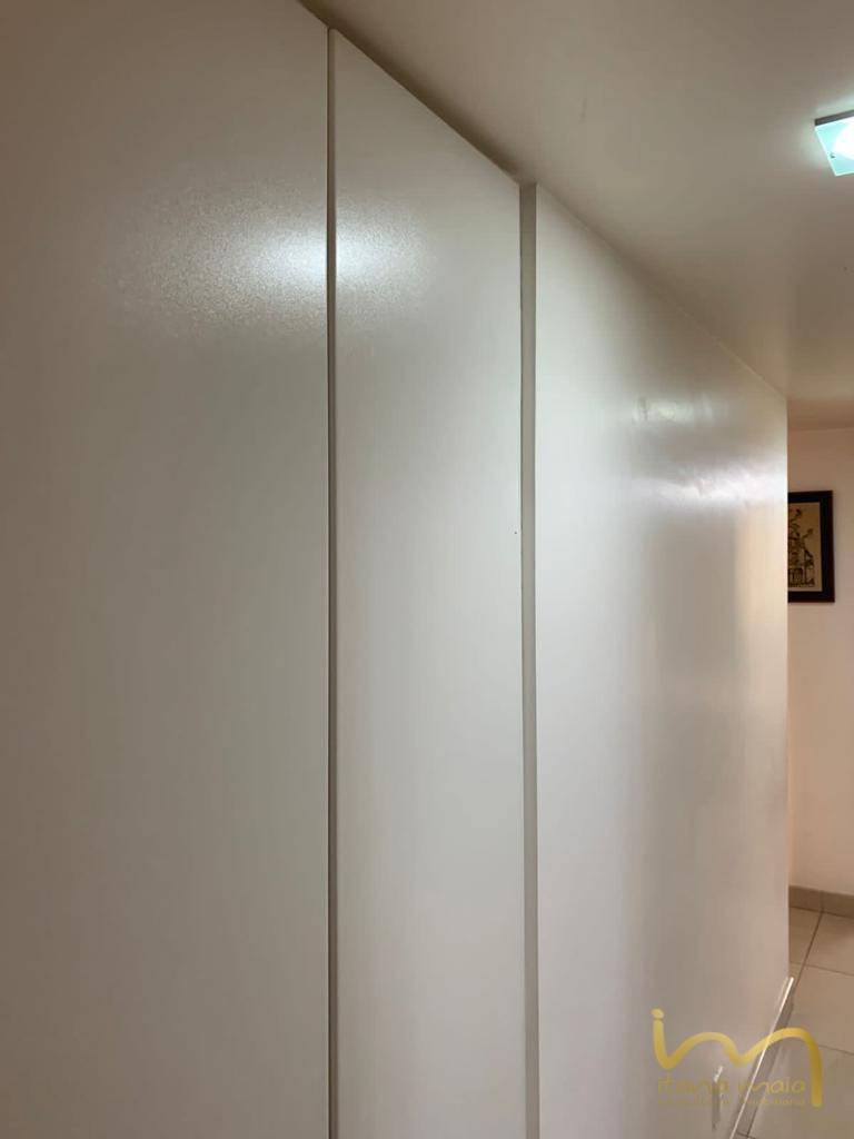 Apartamento à venda com 4 quartos, 186m² - Foto 8