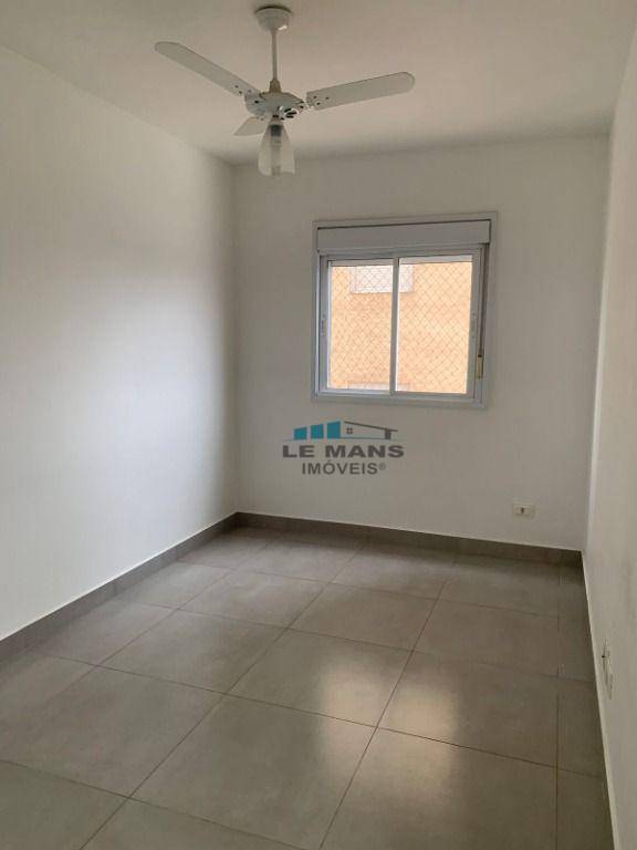 Apartamento para alugar com 2 quartos, 62m² - Foto 28