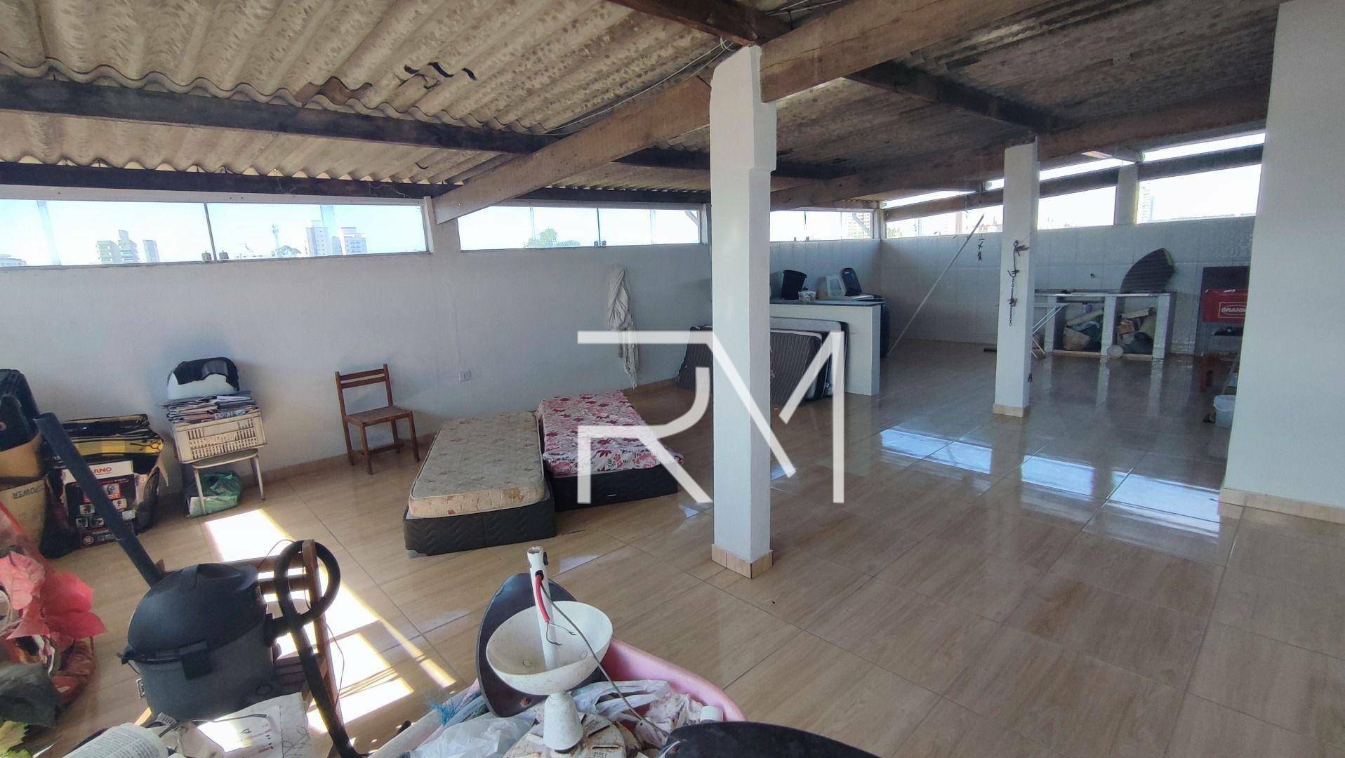 Casa à venda com 6 quartos, 261m² - Foto 25