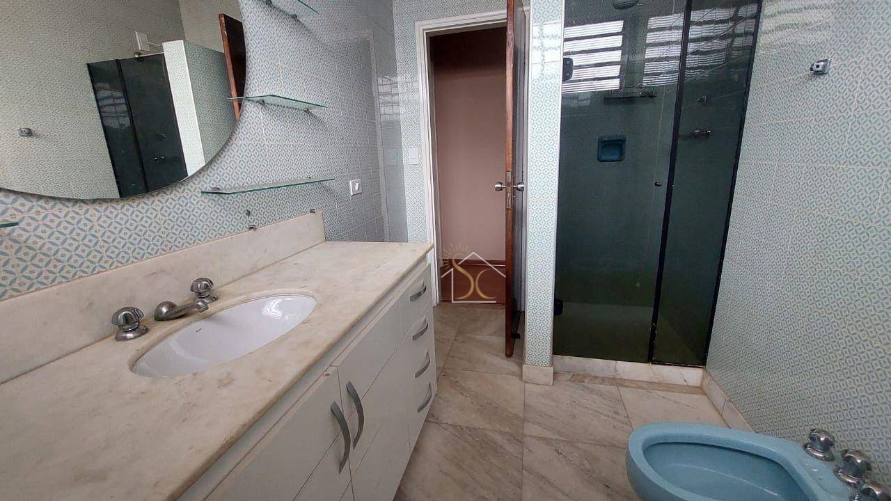 Casa para alugar com 3 quartos, 180m² - Foto 9