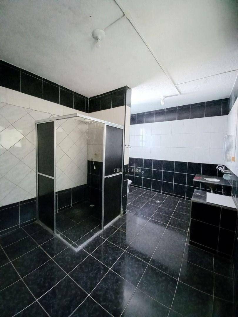 Chácara à venda e aluguel com 3 quartos, 200m² - Foto 35