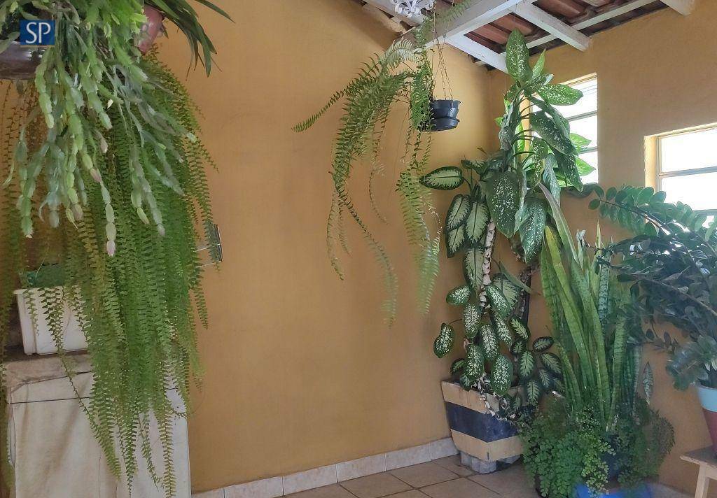 Casa à venda com 3 quartos, 90m² - Foto 22