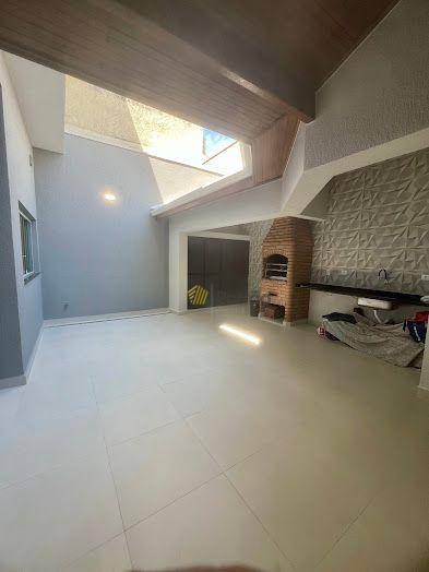 Sobrado à venda com 3 quartos, 244m² - Foto 7