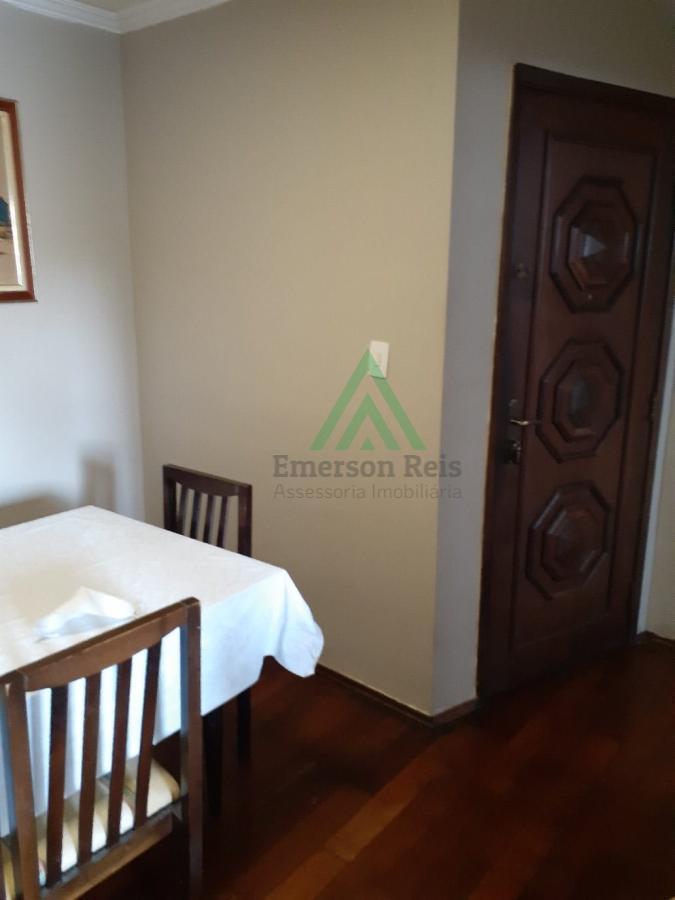 Apartamento à venda com 2 quartos, 68m² - Foto 5