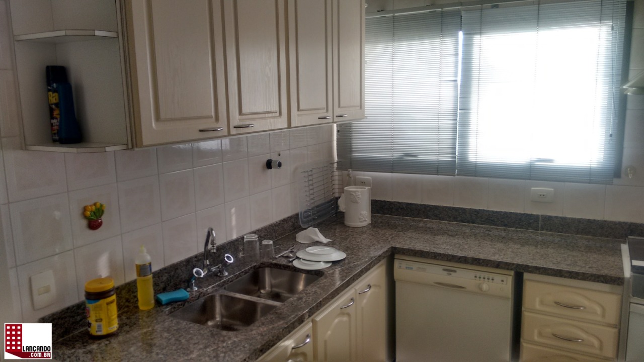 Apartamento à venda com 4 quartos, 161m² - Foto 3