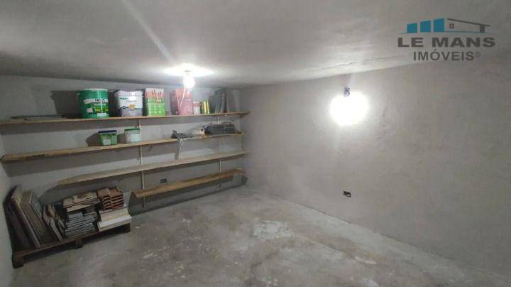 Casa à venda e aluguel com 3 quartos, 127m² - Foto 25