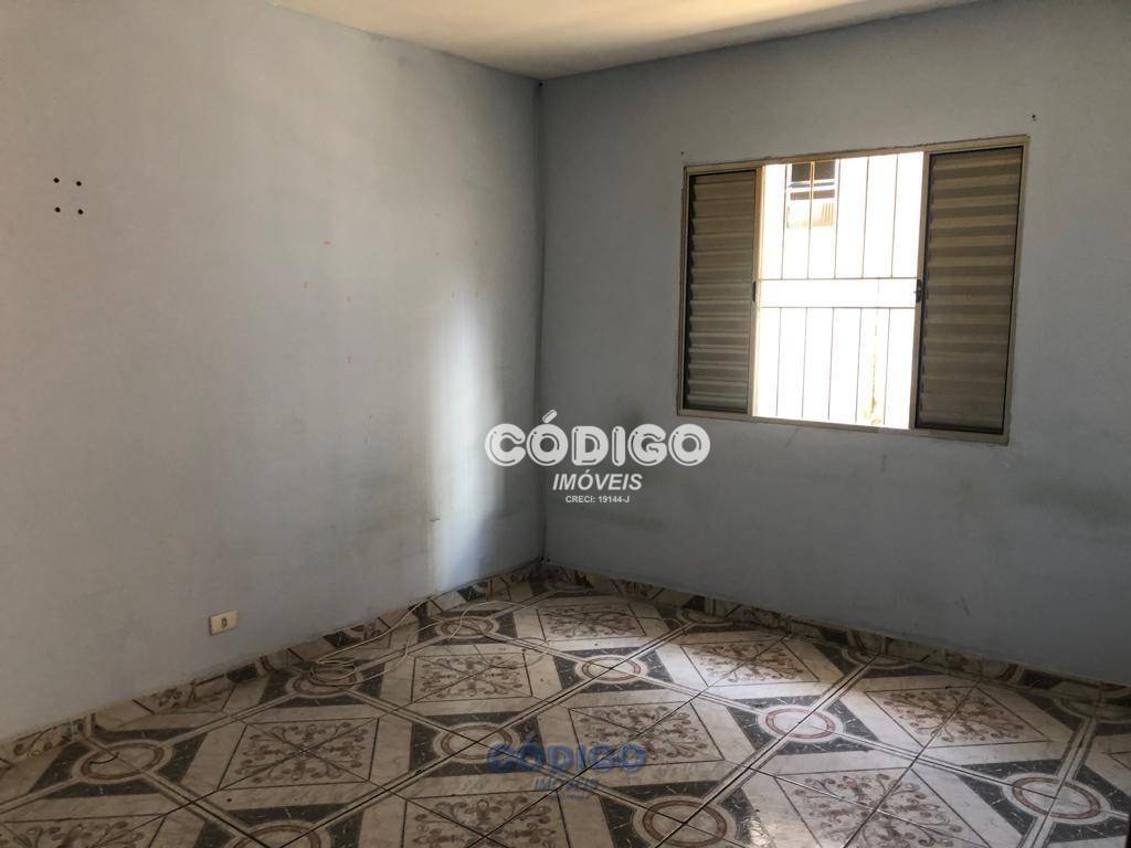 Sobrado à venda com 4 quartos, 200m² - Foto 10