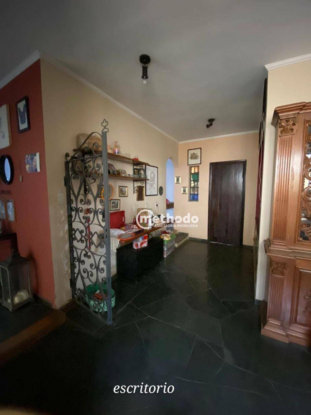 Casa à venda com 3 quartos, 200m² - Foto 3