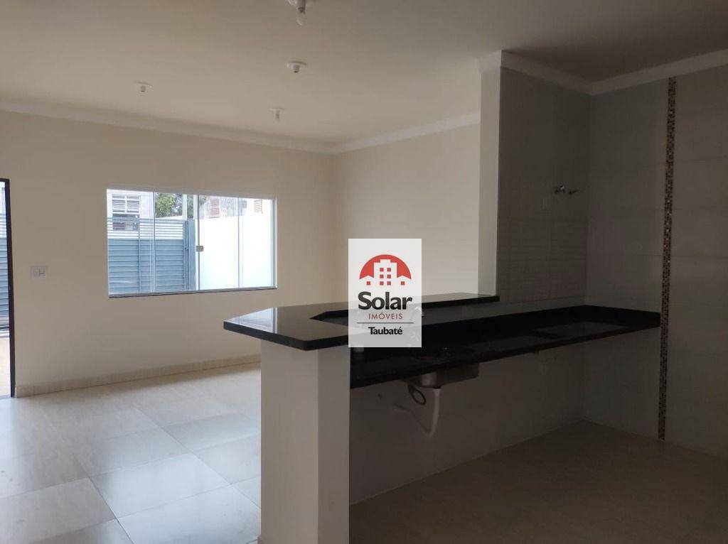 Casa à venda com 2 quartos, 74m² - Foto 3