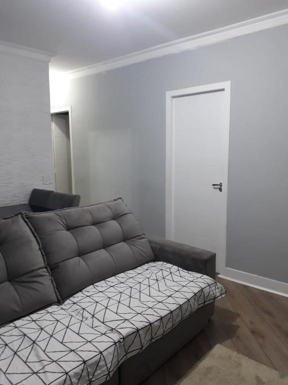 Apartamento à venda com 2 quartos, 64m² - Foto 1