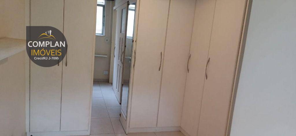 Apartamento à venda com 2 quartos, 76m² - Foto 12