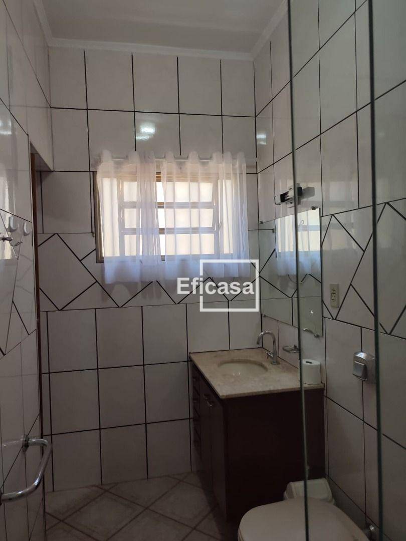 Casa à venda com 3 quartos, 200m² - Foto 6