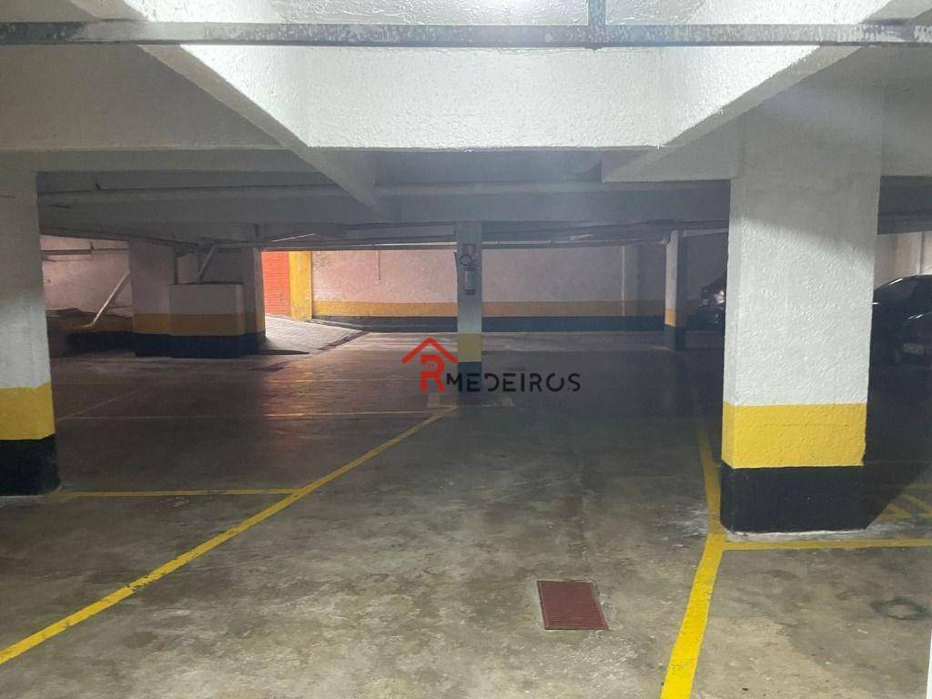 Apartamento à venda com 1 quarto, 43m² - Foto 5