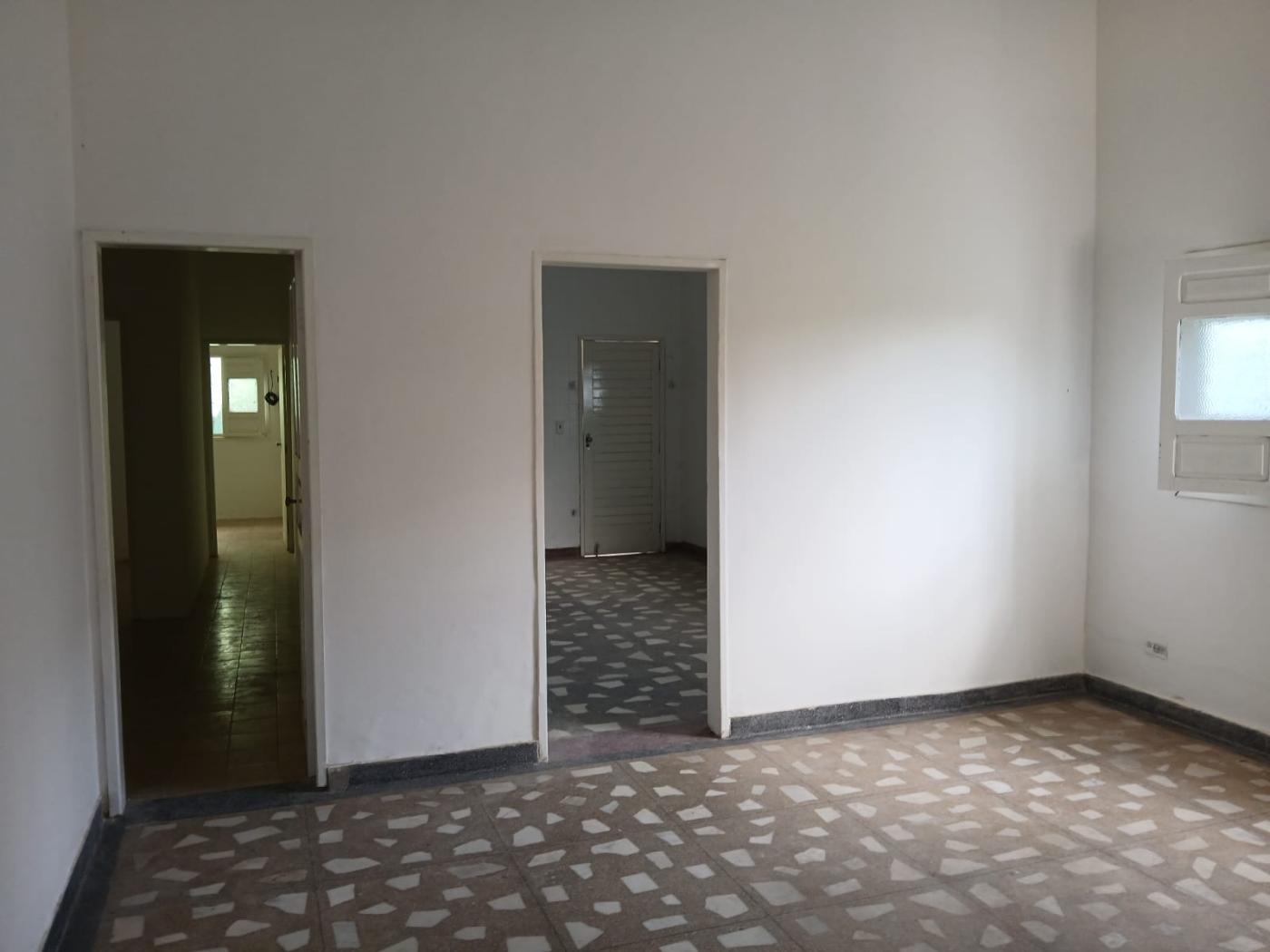 Casa para alugar com 3 quartos, 330m² - Foto 17