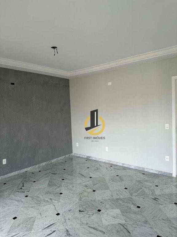 Apartamento à venda com 3 quartos, 131m² - Foto 10