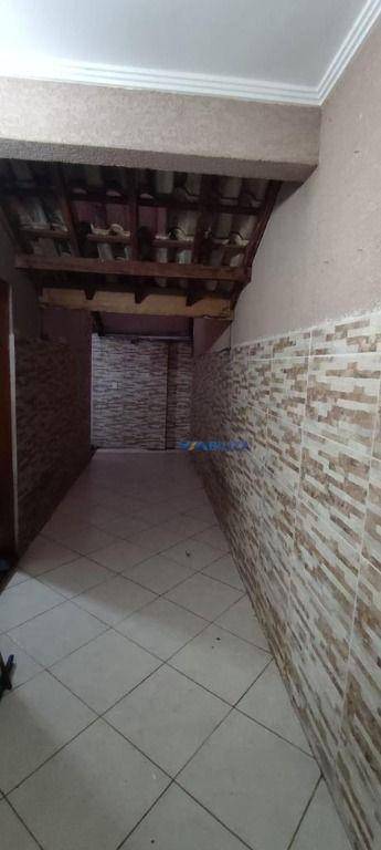 Sobrado à venda com 3 quartos, 125m² - Foto 15