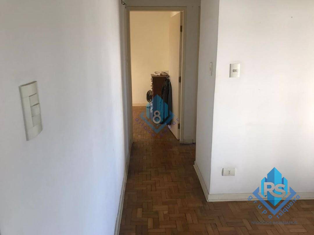 Apartamento à venda com 2 quartos, 67m² - Foto 14