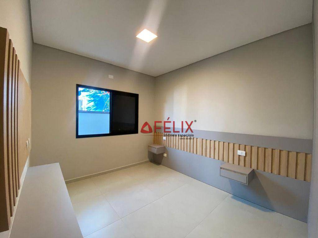 Casa de Condomínio para alugar com 3 quartos, 220m² - Foto 38