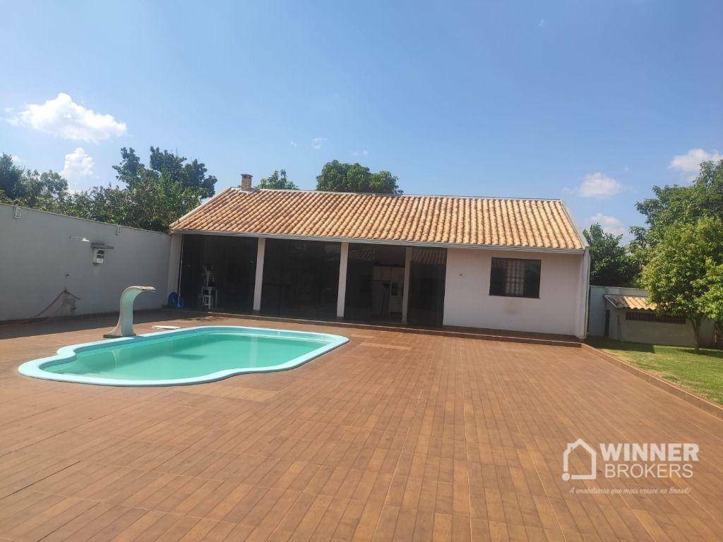 Casa à venda com 4 quartos, 240m² - Foto 22