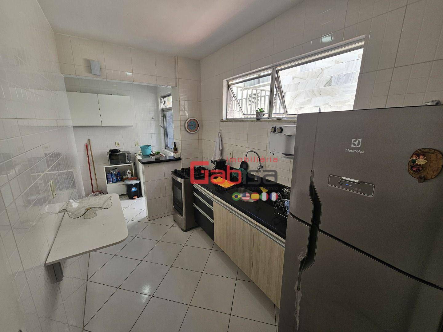 Apartamento à venda com 2 quartos, 70m² - Foto 5