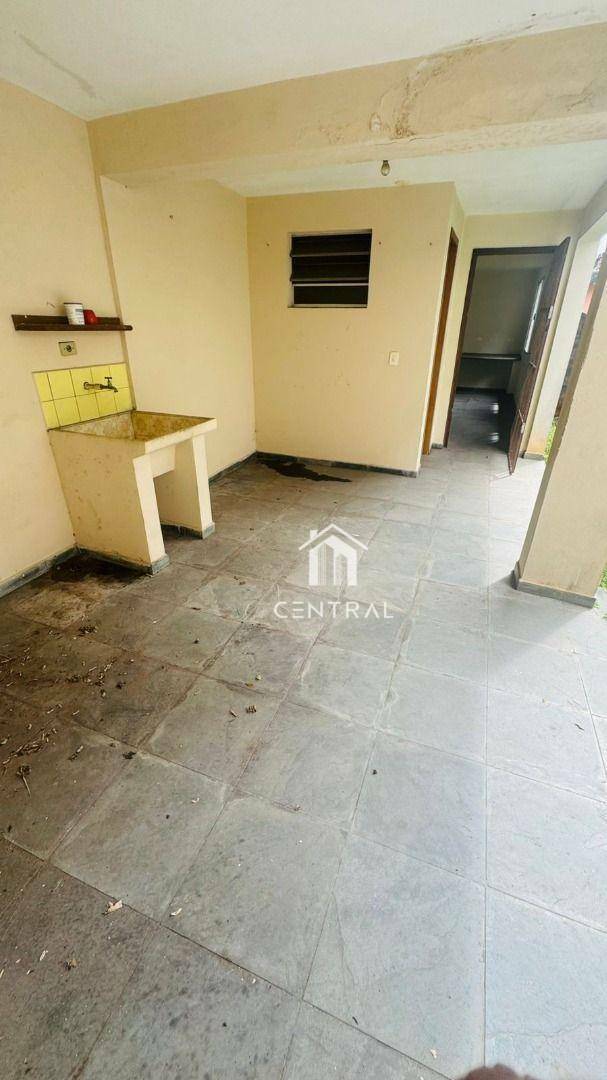 Sobrado à venda com 3 quartos, 300m² - Foto 16