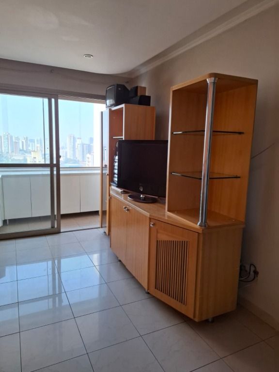 Apartamento à venda com 3 quartos, 97m² - Foto 1