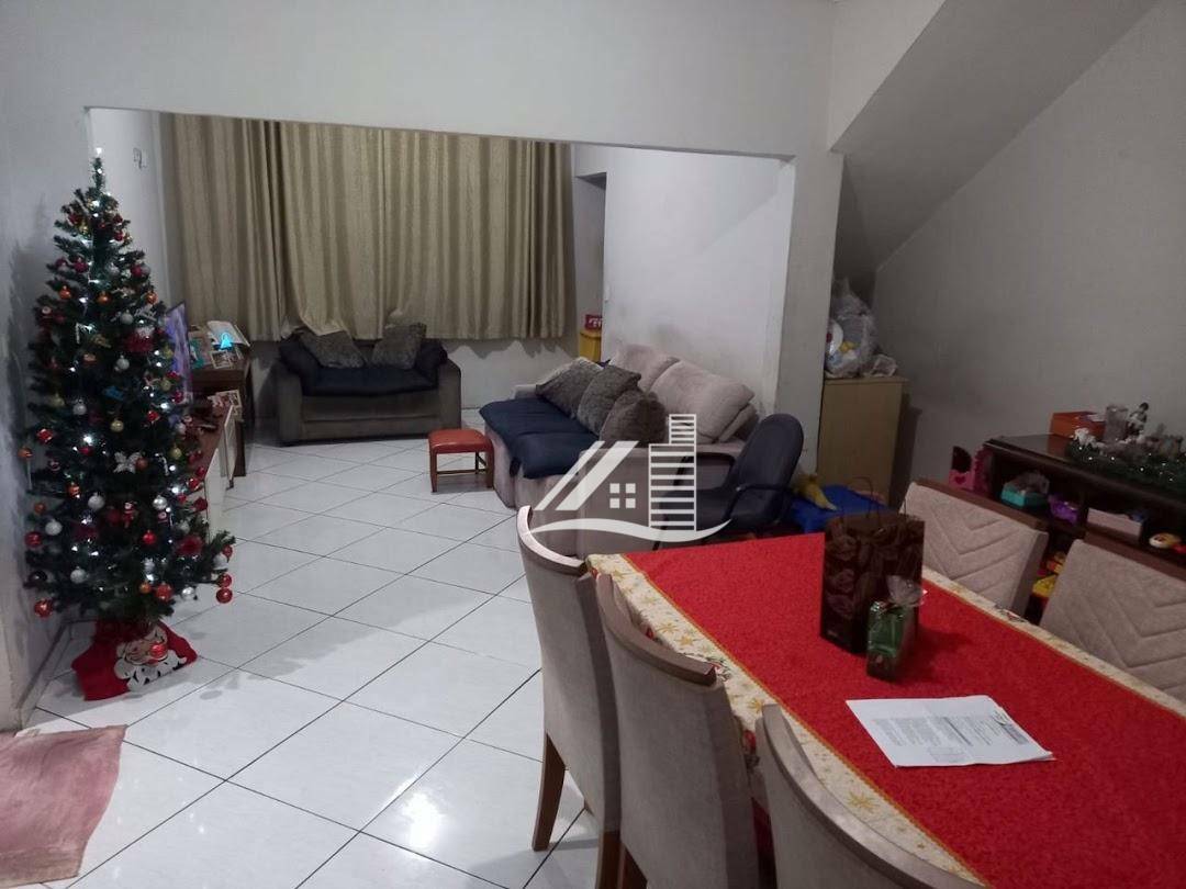 Sobrado à venda com 3 quartos, 204m² - Foto 9