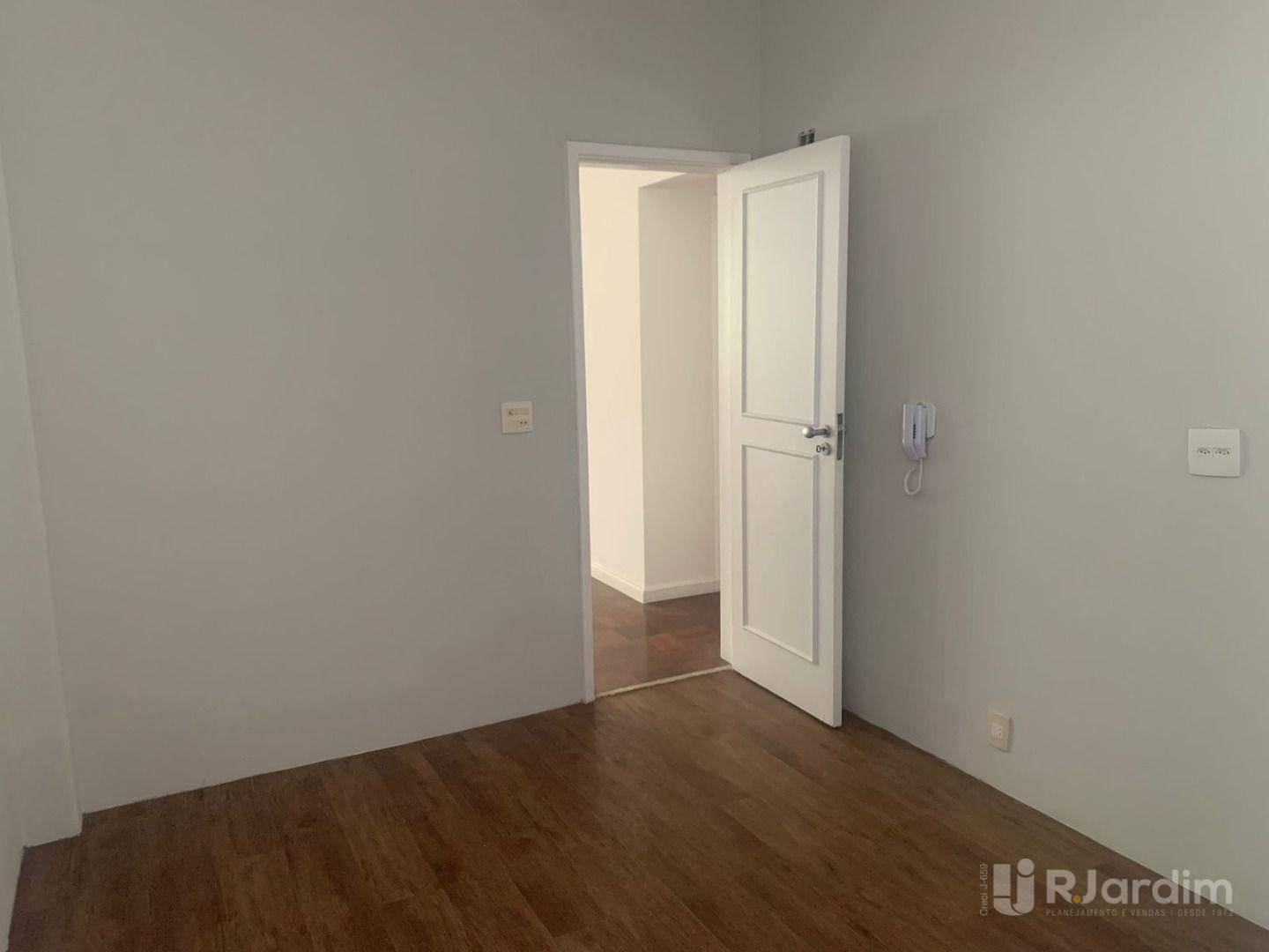 Apartamento à venda e aluguel com 4 quartos, 176m² - Foto 24