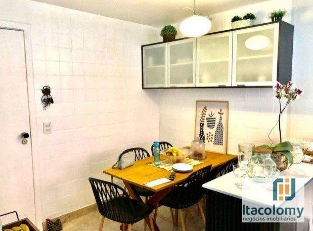 Casa de Condomínio à venda com 4 quartos, 330m² - Foto 22