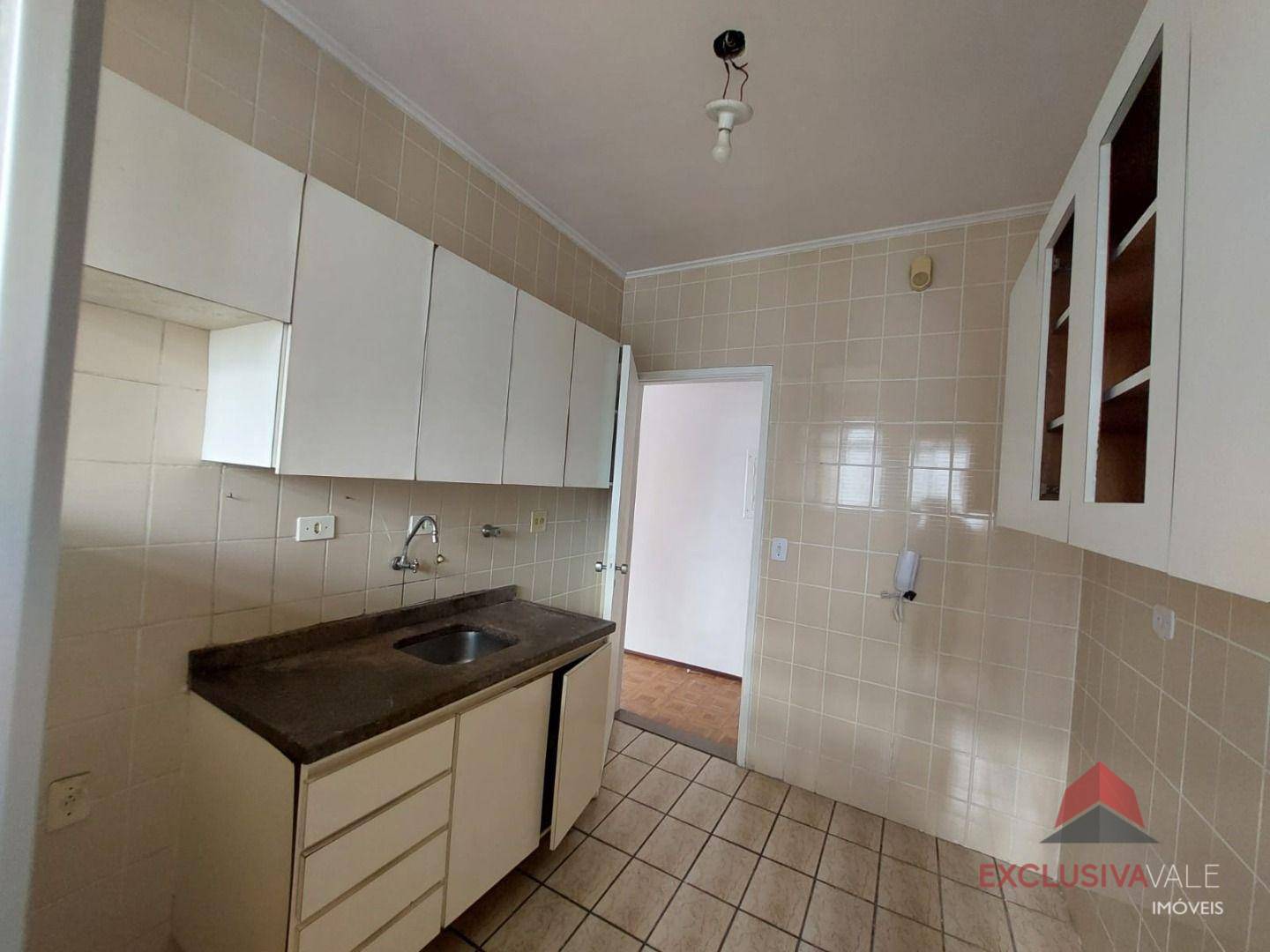 Apartamento à venda com 3 quartos, 85m² - Foto 17